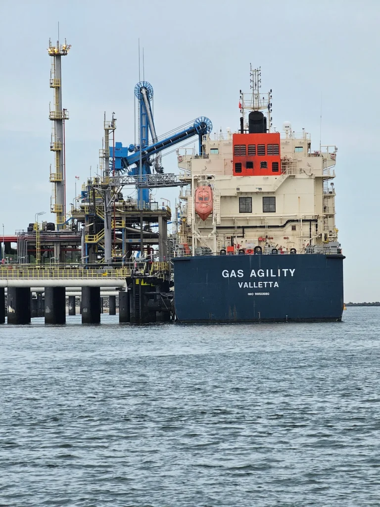 El gas vuelve a amenazar a la industria cerámica